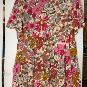 JODIFL Pink and Cream Floral Top